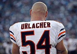 Brian Urlacher Announces Retirement